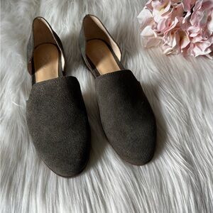 Crown Vintage Green Women's Flats